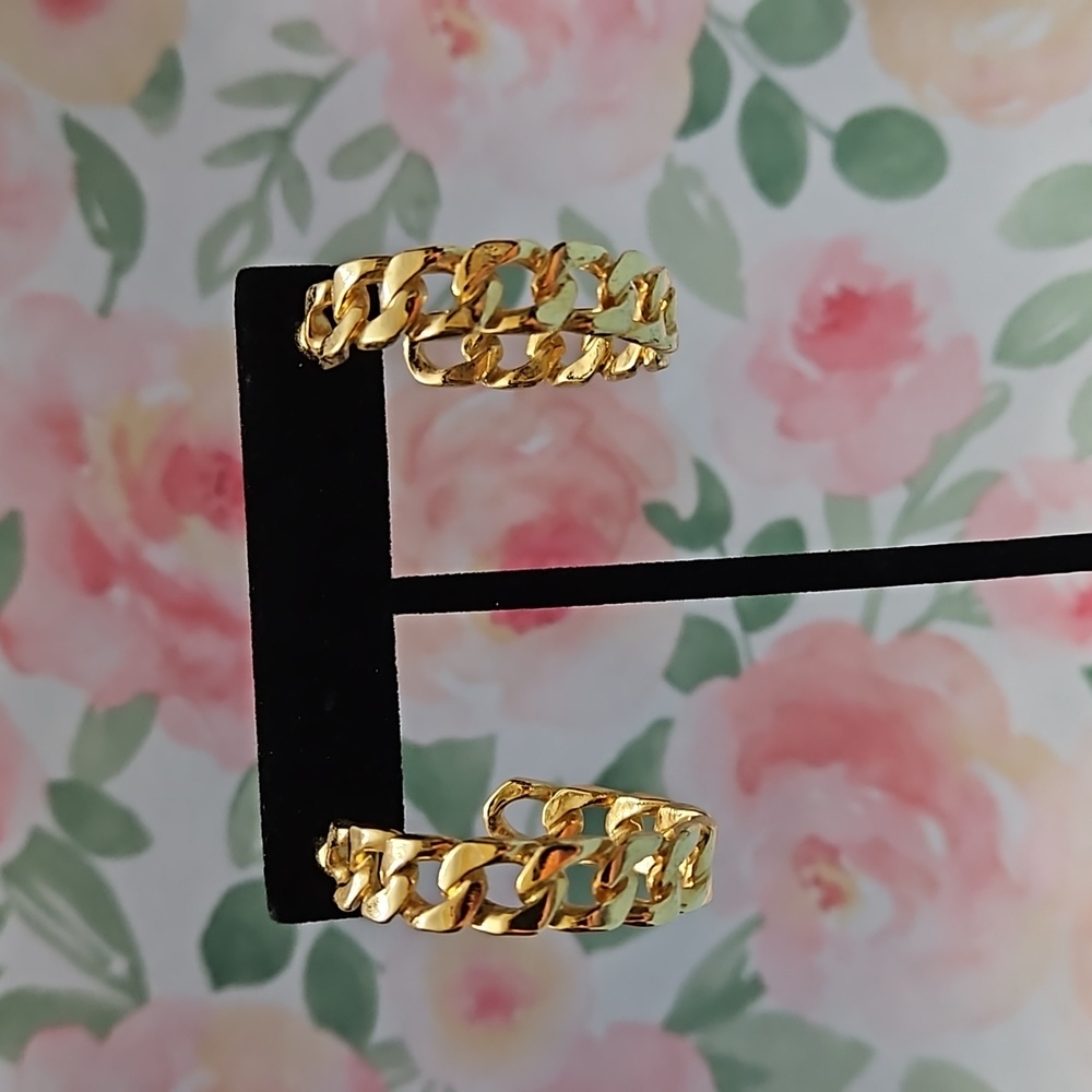 Fashion Gold Hoop Style Earrings